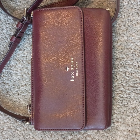 kate spade Handbags - Kate Spade crossbody